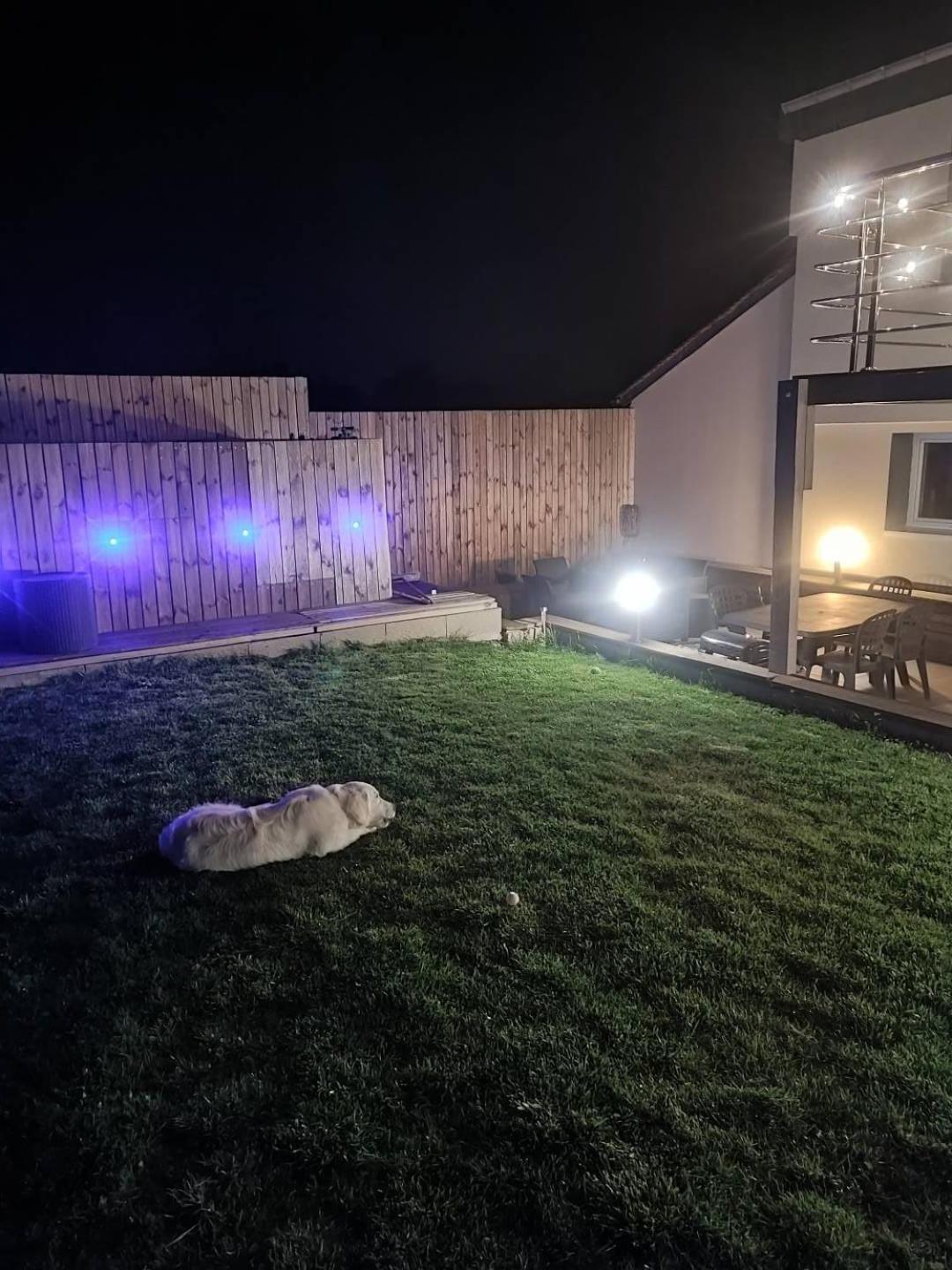 Appartement 100M2, Independant Dans Notre Maison Garennes-sur-Eure Exterior foto